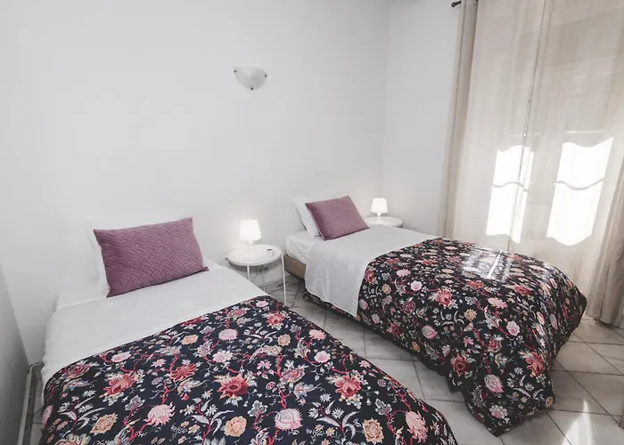 Star Homes